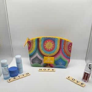 All new pick your set (you get online set) FAITH, HOPE or LOVE